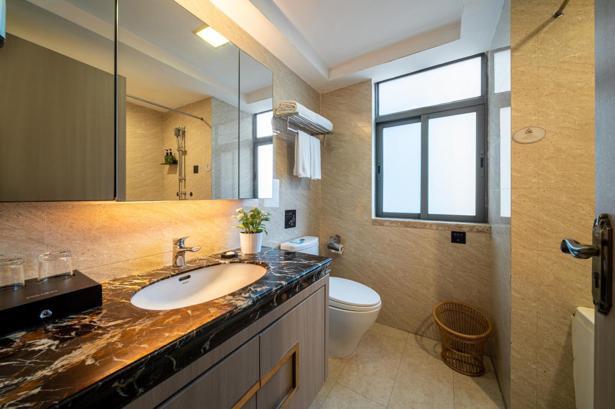Foshan Poltton International Serviced Apartment-Canton Fair Free Shuttle Bus Buitenkant foto